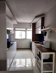 Blk 243 Pasir Ris Street 21 (Pasir Ris), HDB Executive #584984581